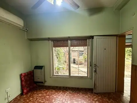 Casa en venta c/ cochera en Libertad