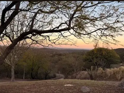 LOTE EN VENTA CORRAL DE BARRANCAS UNQUILLO CORDOBA