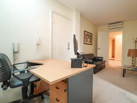 Oficina en Venta 80 años