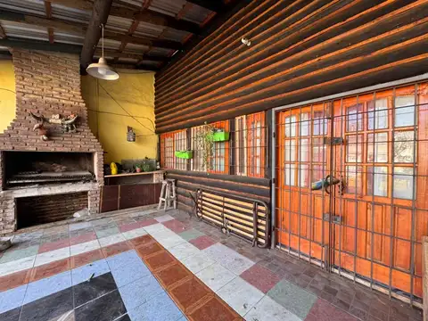 CASA 3 AMBIENTE VENTA MAS DEPTO EN BLOCK APTO CRED