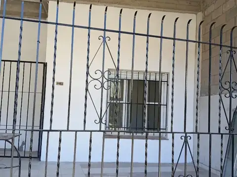 Casa en Alquiler al Oeste