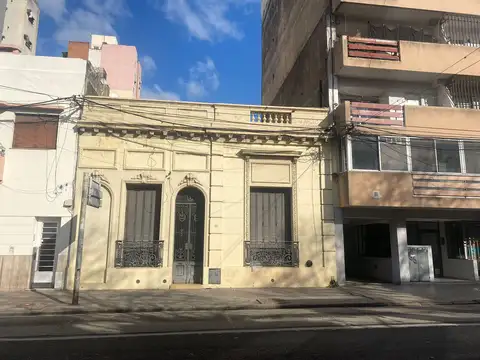 Casa en Venta en Echesortu, USD 440.000