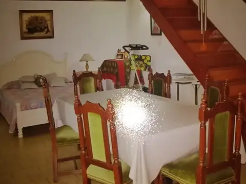 chalet en barrio parque calchaqui