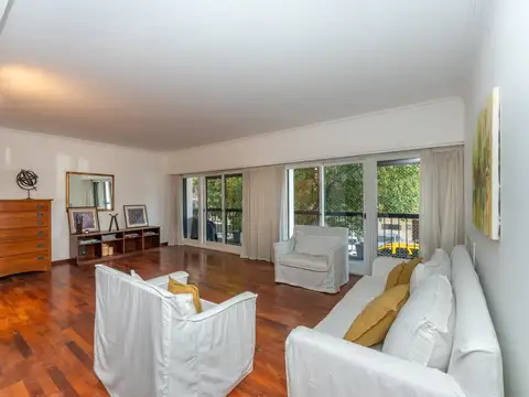 Departamento en Venta de 5 ambientes