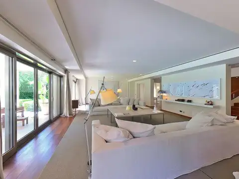 venta casa 7 ambientes pilar los laureles