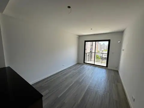 Juan Manuel De Rosas 1437 , Piso 7