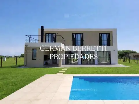 Casa  en Venta en Canning, Esteban Echeverría, G.B.A. Zona Sur