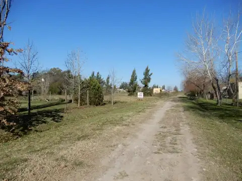 Excelente terreno en venta en Barrio Parque Jularó