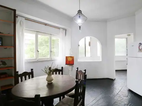 Depto Tipo Casa en Venta 40 años