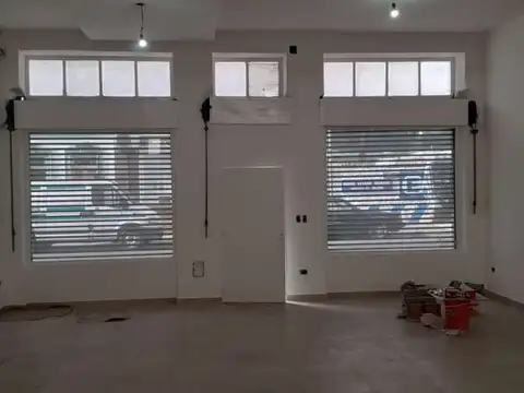 GENERAL SAN MARTIN - LOCAL COMERCIAL  ZONA CENTRO - A POCAS CUADRAS DE LA PLAZA  