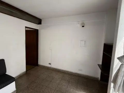 Oficina en Alquiler al Norte