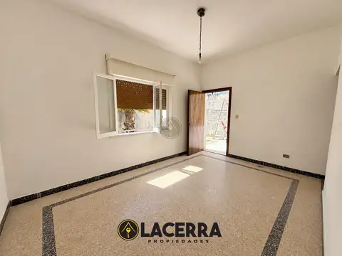 Depto Tipo Casa en Alquiler en General San Martín, $ 900.000