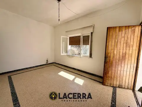 Depto Tipo Casa en Alquiler 40 años