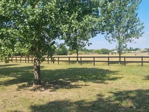 Imperdible Lote en Barrio Estancias del Pilar