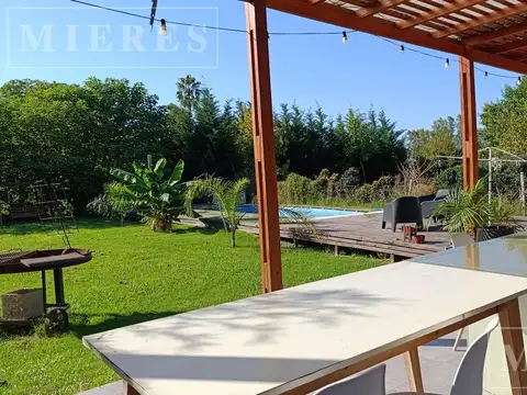 Casa en Venta con 1 cochera