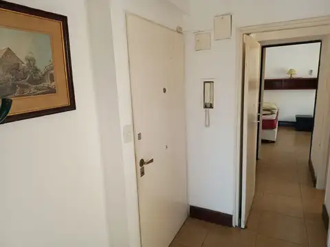 VENTA DEPTO 2 AMB CON BALCON RETIRO