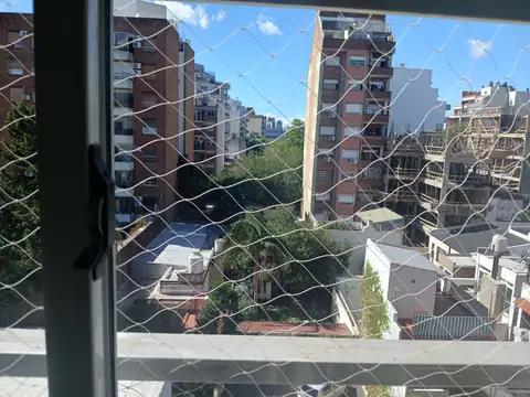 Departamento en Alquiler en Villa del Parque, $ 700.000