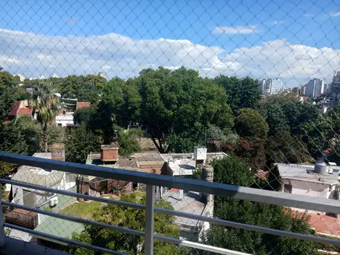 Bolivia 2900, Piso 5