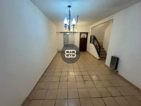 Triplex con patio