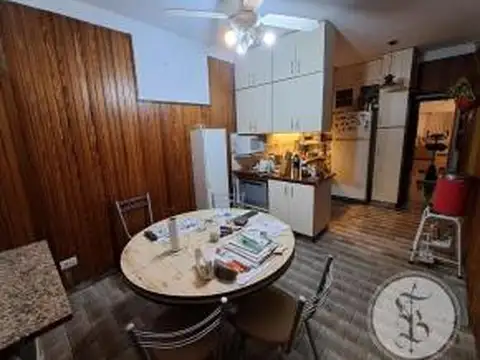 Depto Tipo Casa en Venta con 1 cocheras