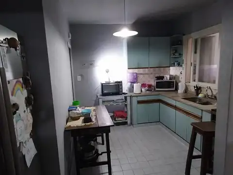 Casa 5 ambientes con 1 baño