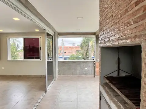 Los Ceibos al 100, Yerba Buena