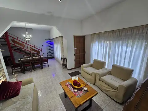 Casa en Venta de 5 dormitorios