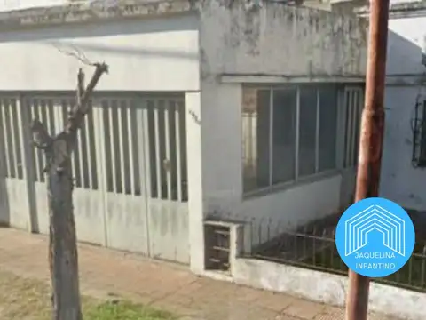 LOTE RAMOS MEJIA 8.66 X 42