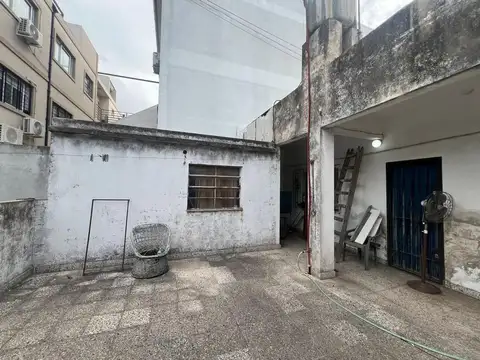 LOTE RAMOS MEJIA 8.66 X 42