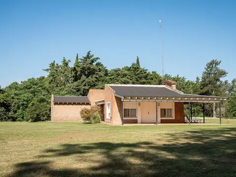 Quinta en venta -10.000 m2 - Acceso RUTA 9- Picina