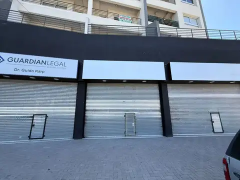 Local en Alquiler en Ezeiza, $ 2.400.000