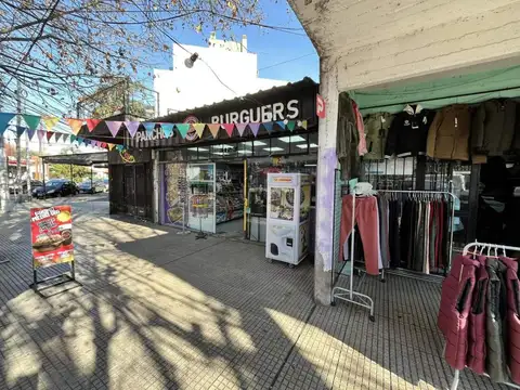 Local en Venta en El Palomar, USD 1.000.000