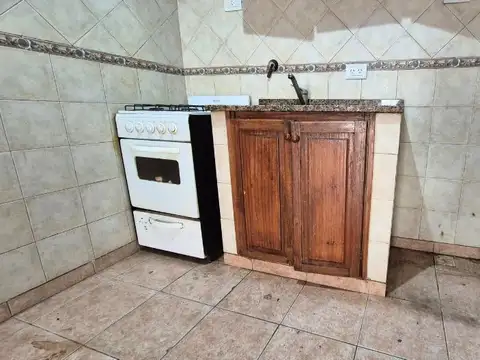 Depto Tipo Casa 2 ambientes con 1 baño