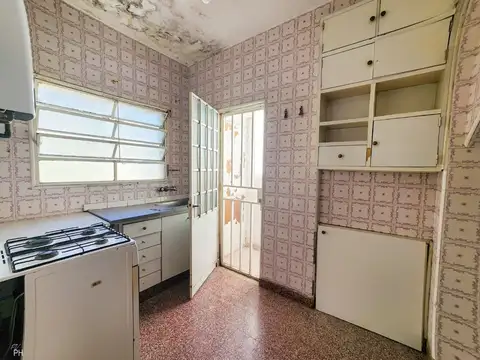 VENTA PASILLO DOS DORMITORIOS CENTRO
