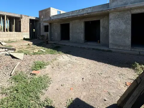 Casa en Venta en Monte Caseros, USD 139.000