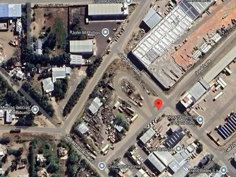 LOTE EN ESQUINA BARRIO INDUSTRIAL 
