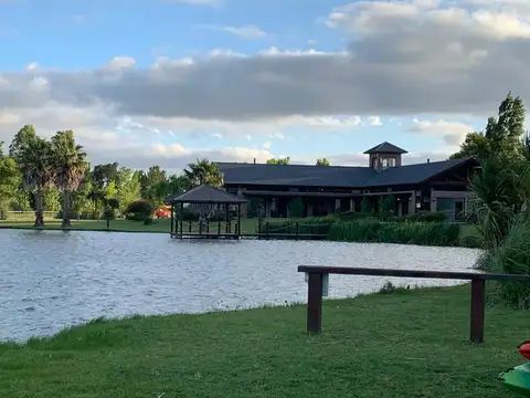 Terreno en Venta 50  mts Fondo