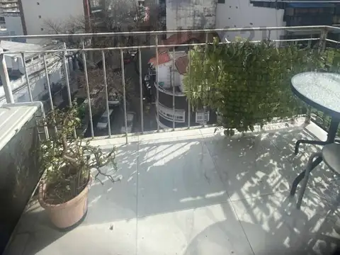 Riglos 200, Piso 6