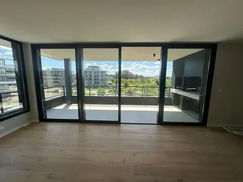 Departamento en Alquiler en Carrasco , USD 2.490