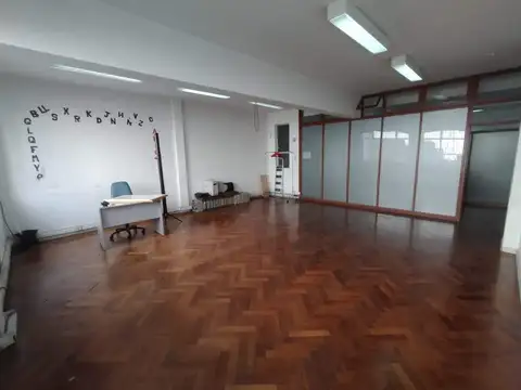 Oficina en Venta en Monserrat, CABA