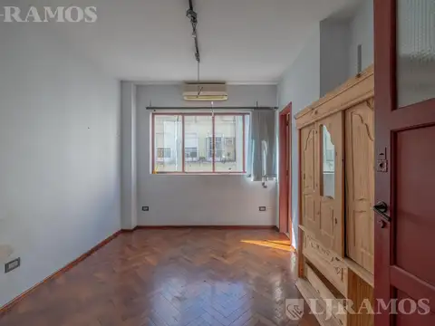 Uruguay  al 800