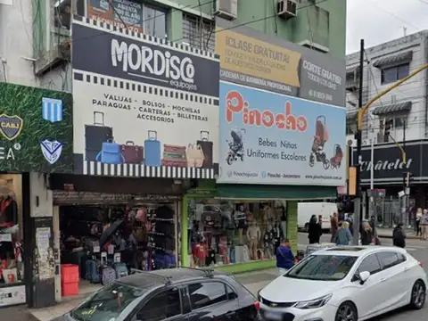 Local en Alquiler en Moron, $ 3.500.000