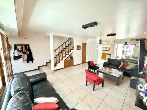 Casa en Venta en Olivos Uzal / Panamericana, USD 248.000