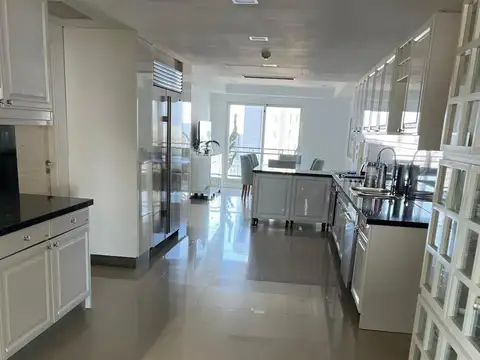 Palais de Madero-Exclusivo Château de Madero: Lujo, Espacio y Confort Absoluto.
