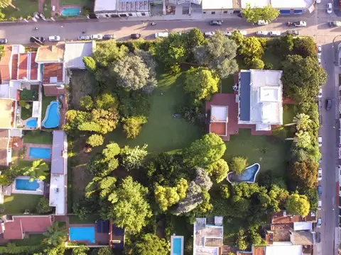 Rivadavia y Almirante Brown