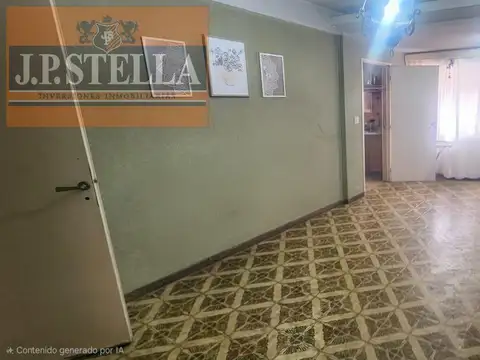 Casa de 4 amb. con cochera y quincho   Casa de 3 amb - 281 m² Edificados en 400 m² de Lote - Tablada