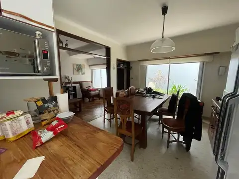 Depto Tipo Casa 8 ambientes con 3 baños