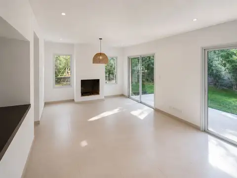 Casa en Alquiler en Mendoza, USD 1.800