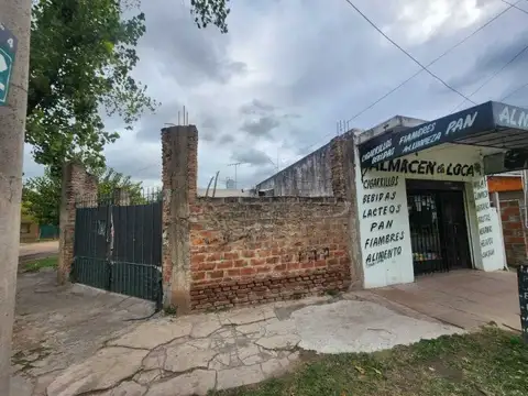 Casa  En Venta En Libertad, Merlo, G.b.a. Zona Oeste