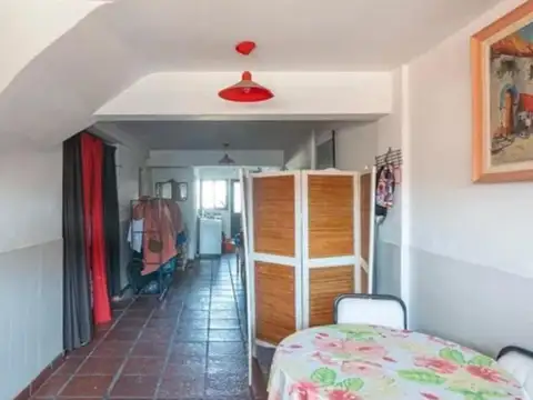 Depto Tipo Casa 4 ambientes con 3 baños